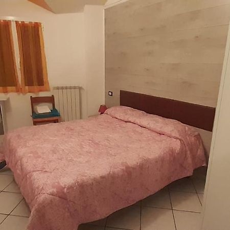 Affittacamere Marosa Albenga Exterior foto
