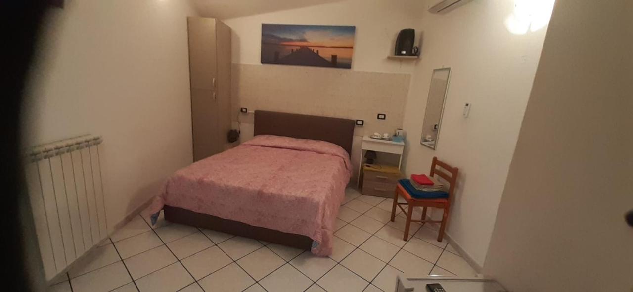 Affittacamere Marosa Albenga Exterior foto