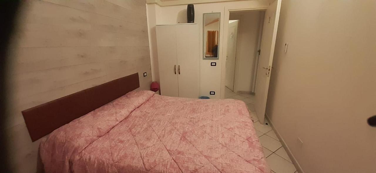 Affittacamere Marosa Albenga Exterior foto
