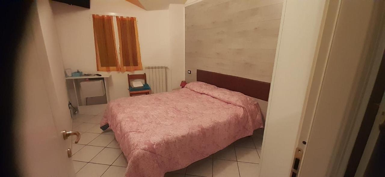 Affittacamere Marosa Albenga Exterior foto
